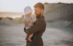 2. neděle postní - A - Z lidské náruče vyrostete, ale z té Boží nikdy!