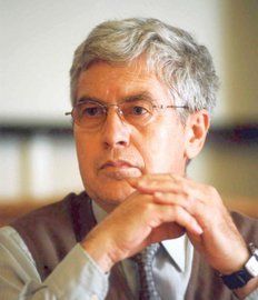 Hvězdář, který vidí vědu i zázraky: Kdo je Jiří Grygar? (* 17. 3. 1936)