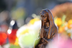 Foto: pixabay.com
bronzová socha Panny Marie